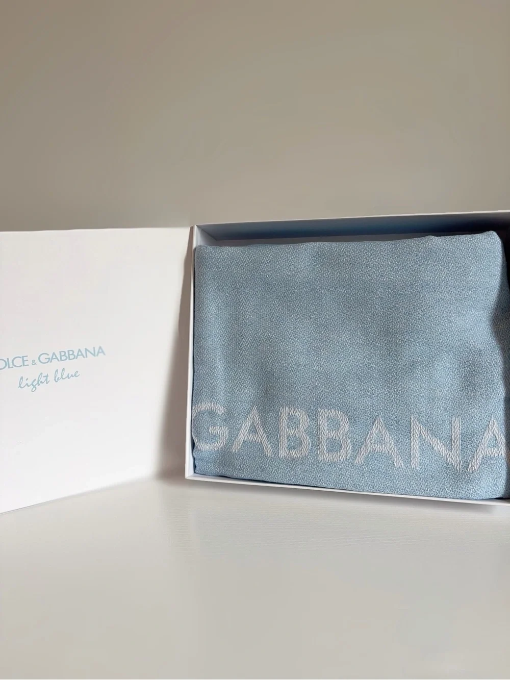 Dolce & Gabbana Light Blue Beach Towel Cotton Luxury Bath Beach NIB